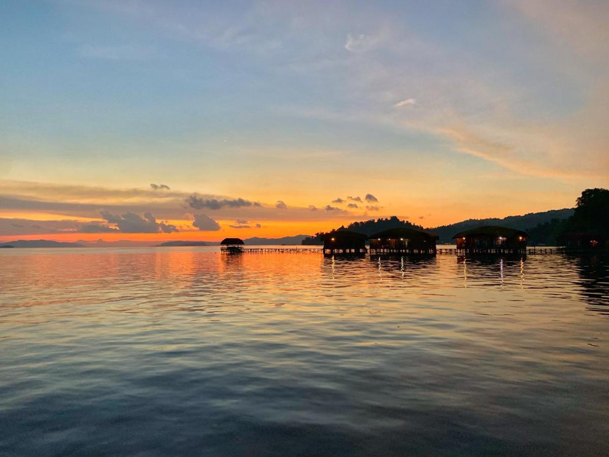 Coriana Dive Resort Waisai المظهر الخارجي الصورة